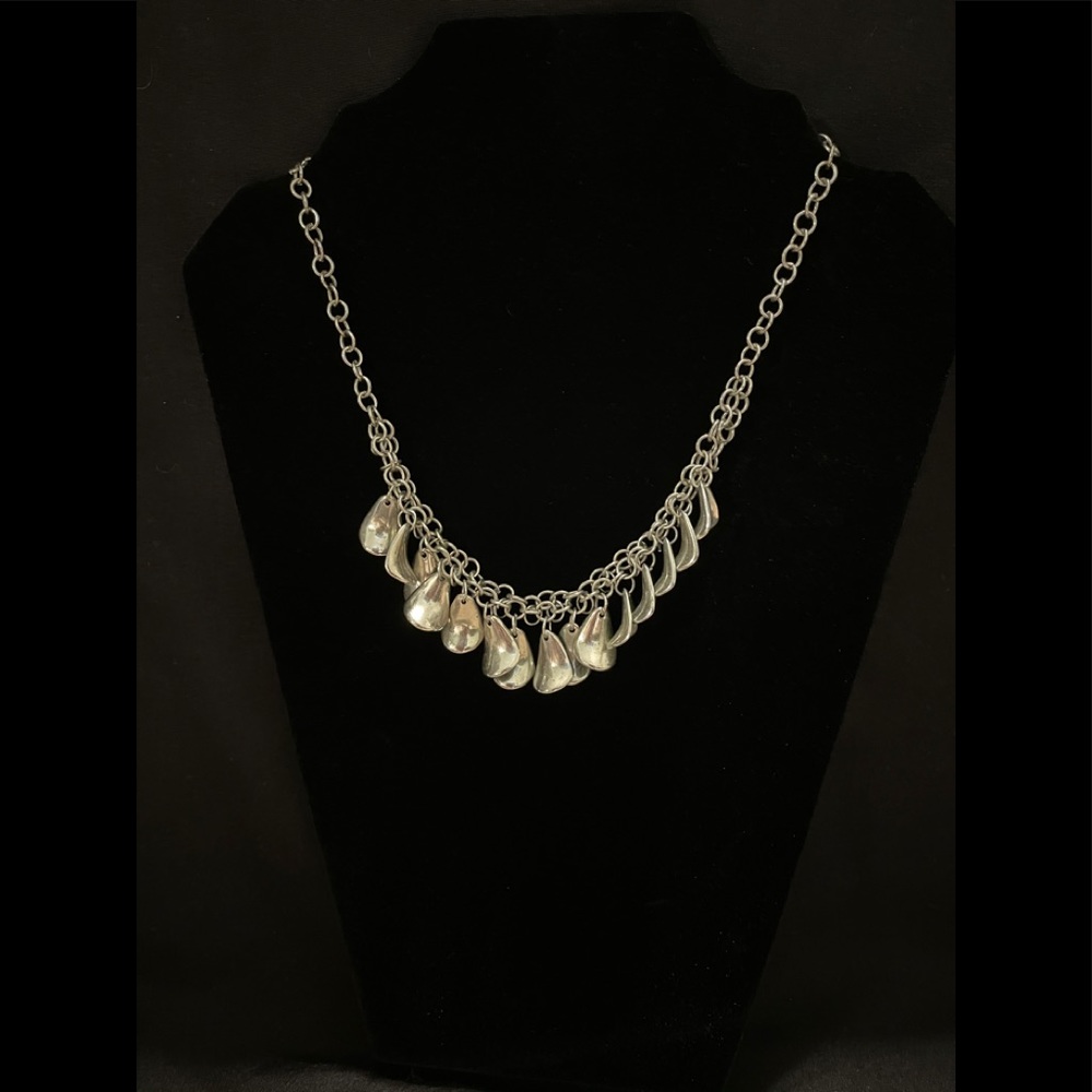 3 for $18 🎁 Silver necklace